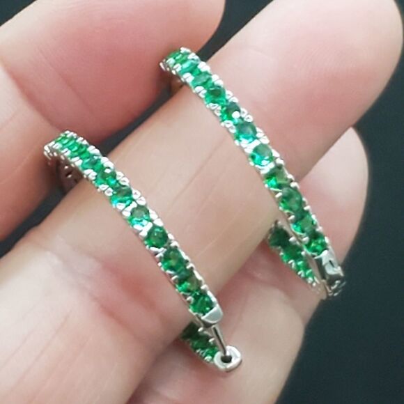 Hoop Earings   - Picture 3 of 10